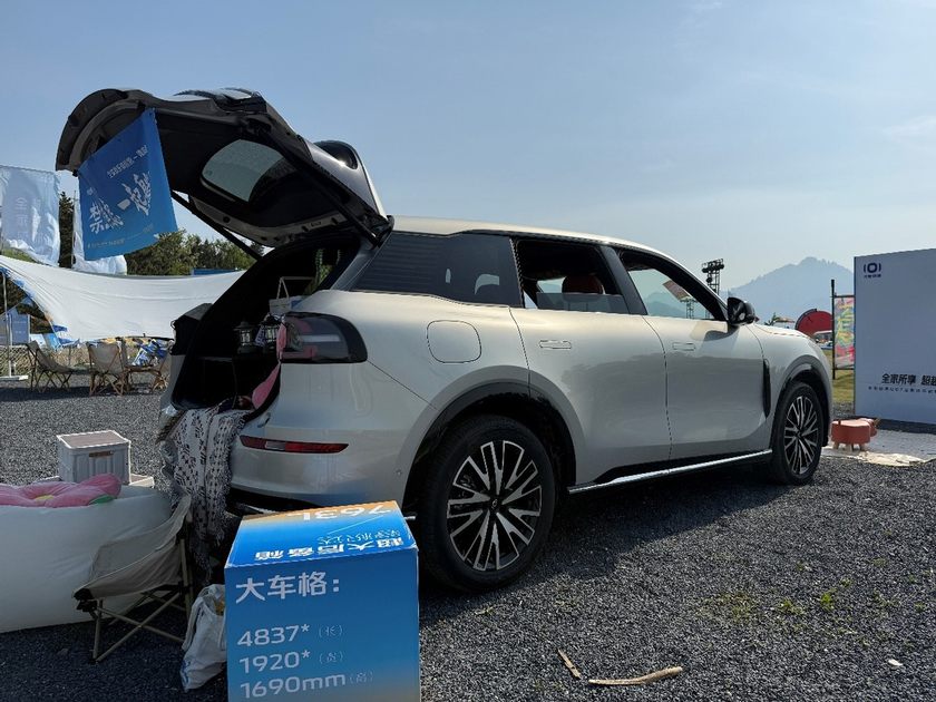 长安启源Q07: 12.98万起，重新定义家庭SUV“超值标杆”！