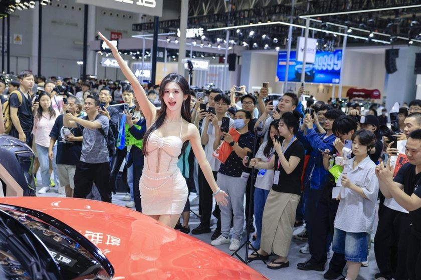 打开汽车消费磁场！2025第二十三届华中国际车展盛大开幕