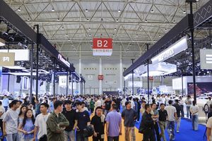打开汽车消费磁场！2025第二十三届华中国际车展盛大开幕