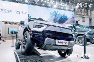 “智能越野第一车”东风猛士M817闪耀2025华中国际车展