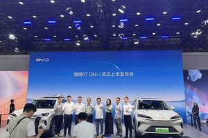 开启家庭智慧出行！比亚迪海狮07DM-i武汉上市16.98万起售