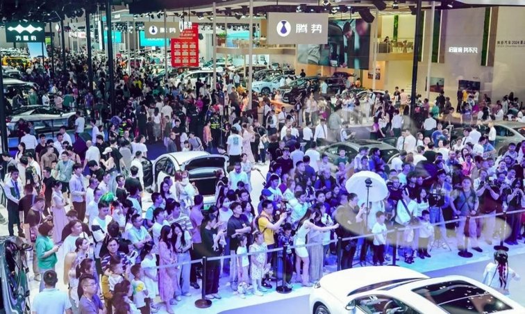 城市节日启动！2025重庆国际车展早鸟票限时开抢