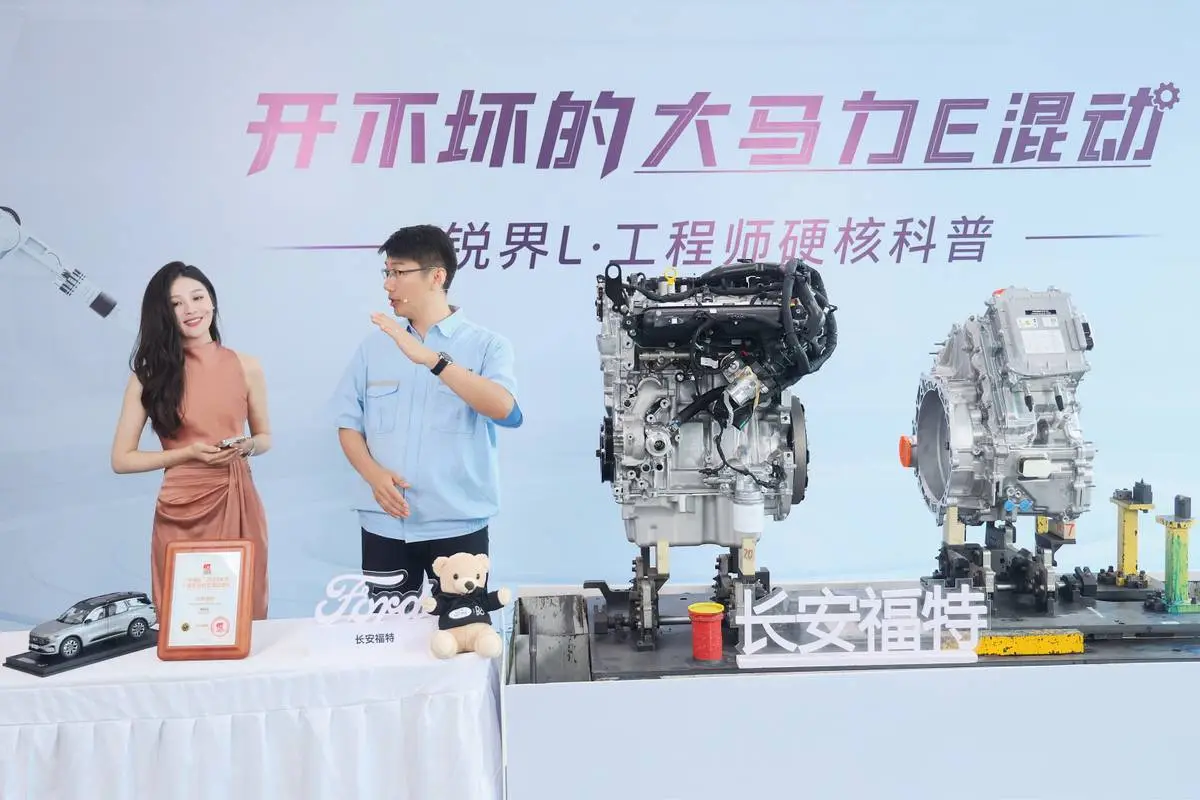 10万公里是起点，20万公里也耐用！锐界L动力强劲还省油