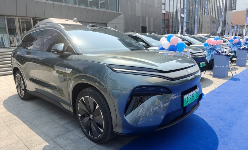 逐鹿中原，比亚迪汉L唐L郑州集中交车