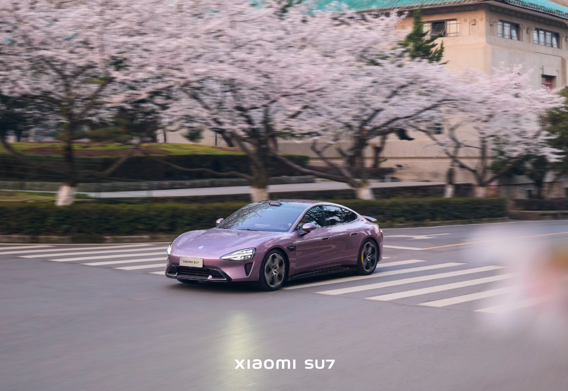 怎一个惨字了得！4月中大型轿车销量榜 仅三款销量过万 汉DM第六