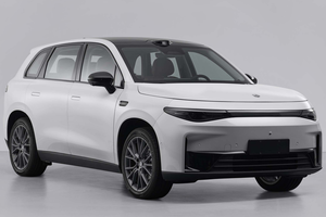 2026款零跑C10上市，12.28万起，相比老款都有哪些升级？