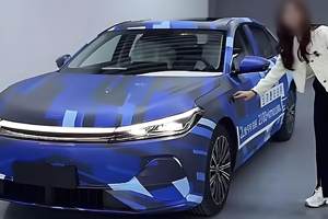 吉利银河全新轿车曝光，2L级亏电油耗+2100公里续航，或年内上市