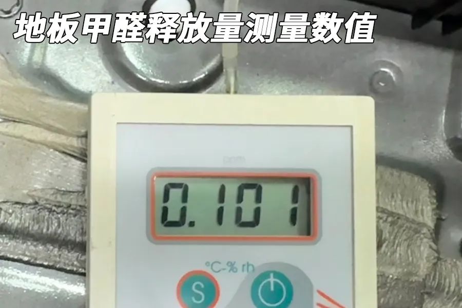 理想MEGA拆车：只要你能接受外观，其余都无可挑剔！
