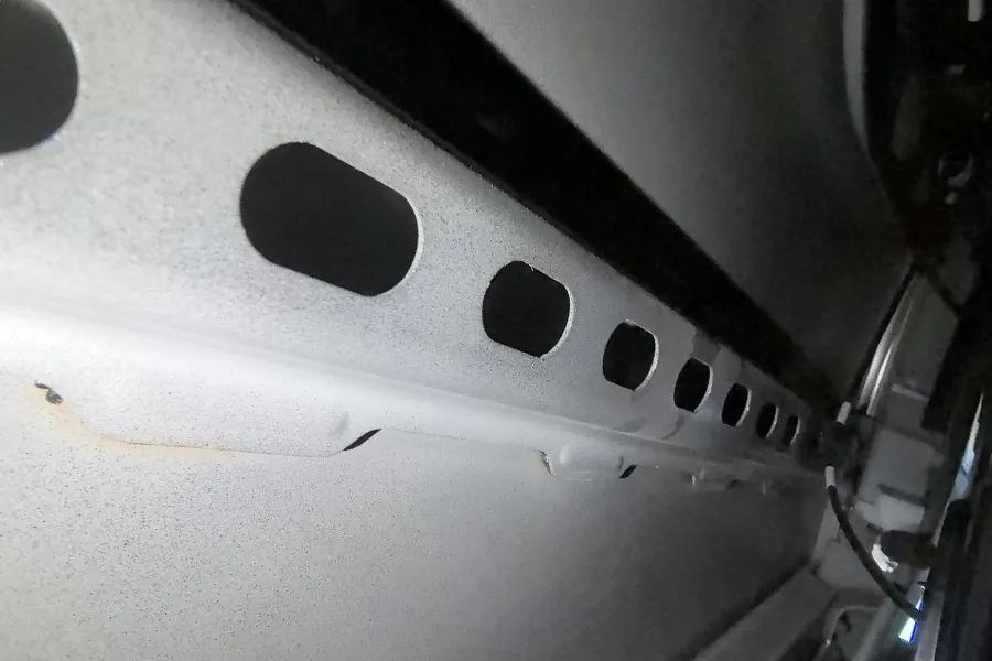 理想MEGA拆车：只要你能接受外观，其余都无可挑剔！