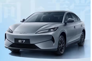 比亚迪e7正式上市，10.38万起售，是否值得购买？