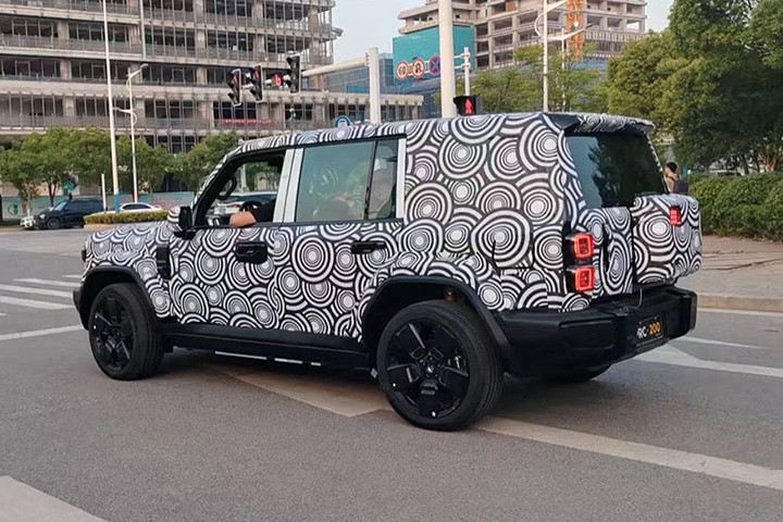 气场不输奔驰G级，iCAR V27实车曝光，售价会是多少？