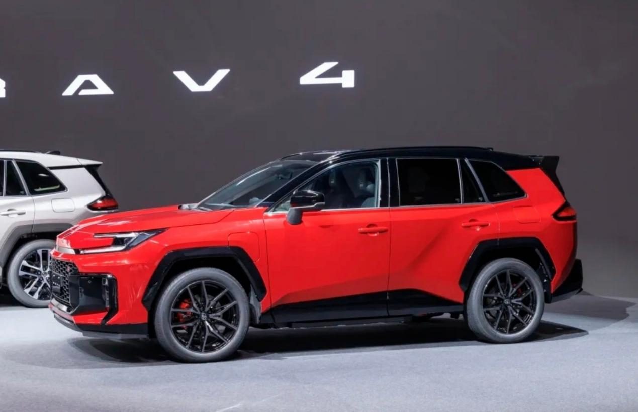 全新丰田RAV4，主打插混，5.8秒破百，标准/越野/GR三种造型