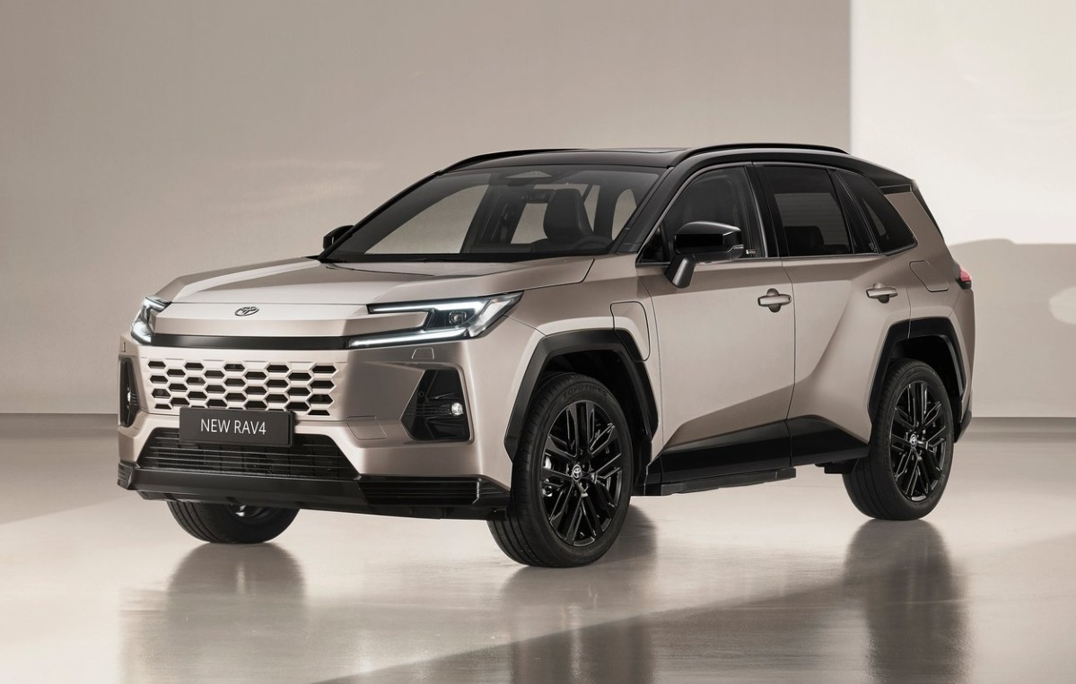 全新丰田RAV4，主打插混，5.8秒破百，标准/越野/GR三种造型