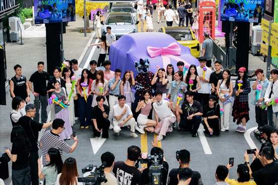 小鹏MONA M03 Max首秀 引爆线下5月底交互