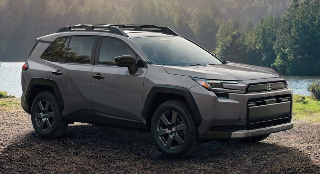 全新丰田RAV4，主打插混，5.8秒破百，标准/越野/GR三种造型