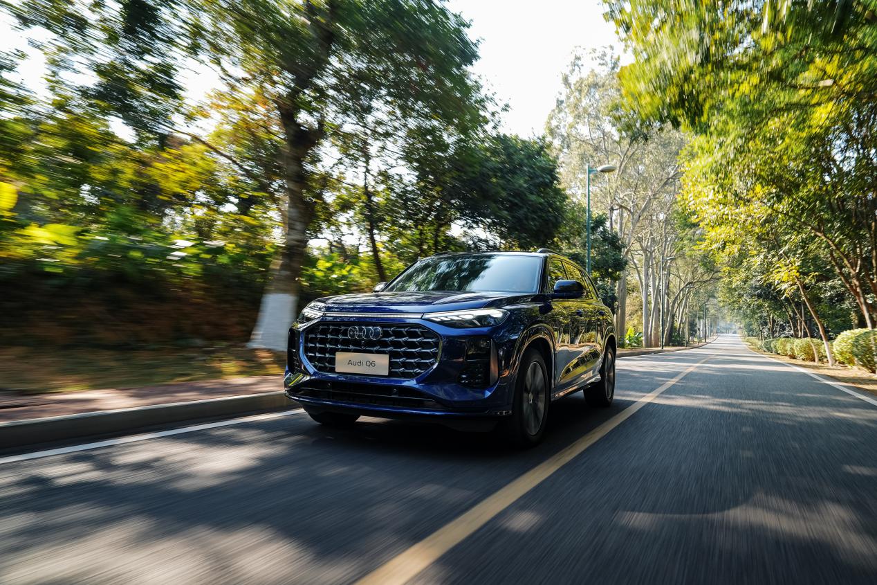 上汽奥迪Q6 quattro纪念版VS沃尔沃XC90：家用豪华谁更值得入手？