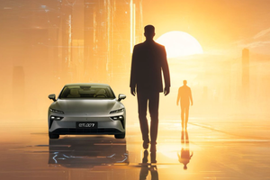 2025款东风奕派eπ007：AI时代下，一场与年轻人的“灵魂共振”