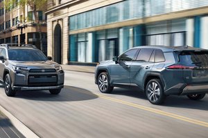 向LC“靠拢”，新一代丰田RAV4首发亮相，能否继续畅销？