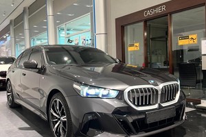 宝马5系：有史以来最便宜，3系的价格就能买，你们为啥不感兴趣？