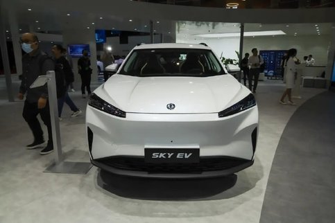 神龙汽车全新新能源品牌示界06：“革新”之作，能否突破重围？