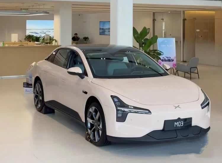 解锁精致车生活：适合女生的十万级爱车