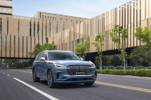 39.98万能买六缸豪华SUV！但直降11万为啥还是卖不过问界M9