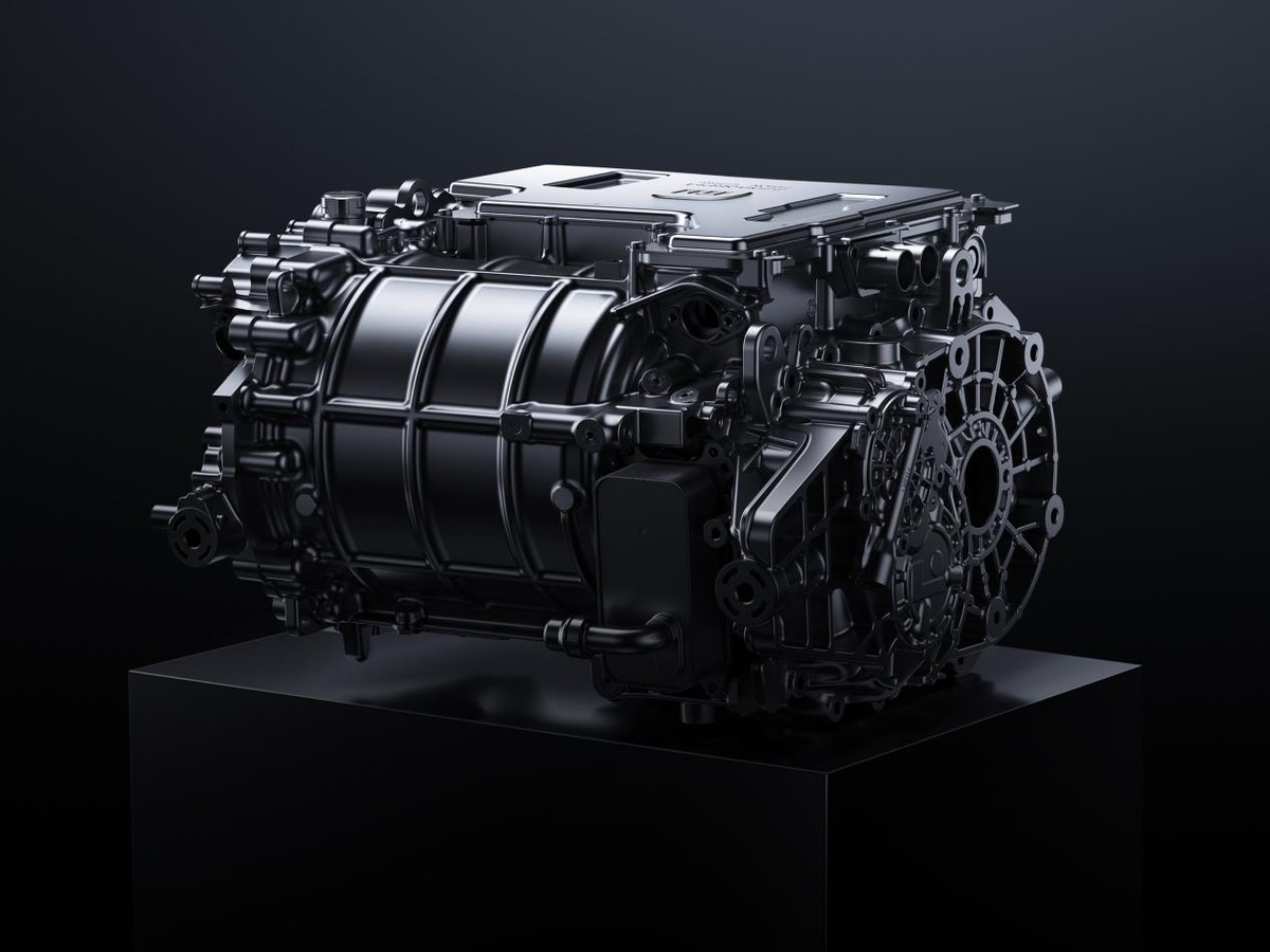 小米汽车旗下首款SUV——小米YU7发布，预计7月正式上市