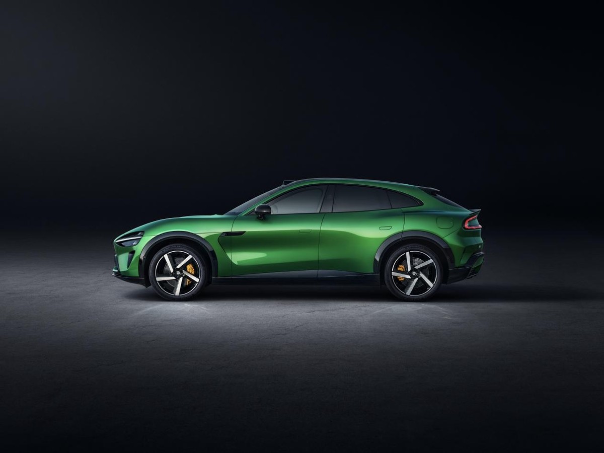 小米汽车旗下首款SUV——小米YU7发布，预计7月正式上市