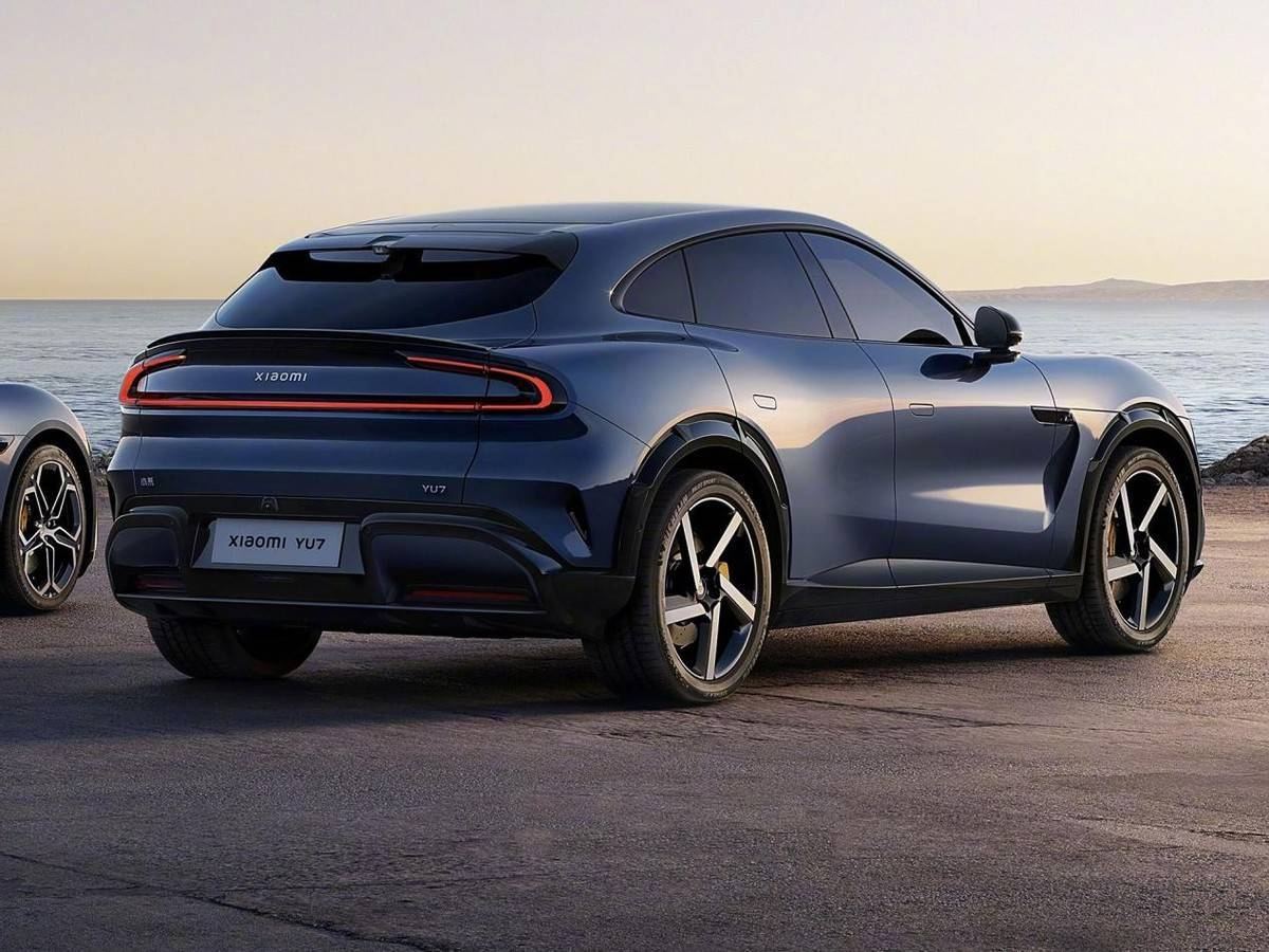 小米YU7挑战特斯拉Model Y，是流量为王还是销量取胜？