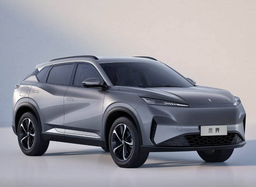 对比海狮05 EV，自带法系基因的示界06胜算几何？
