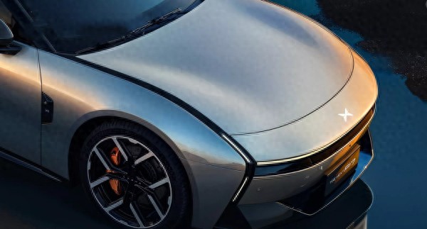 韩国设计师白钟国为小鹏设计总监，全新P7比Model 3 更具魅力！
