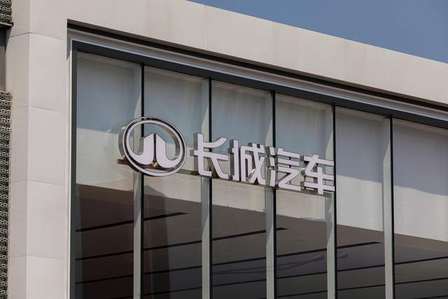 长城魏建军：汽车圈已经出现类似“恒大”潜在风险  只不过没爆而已