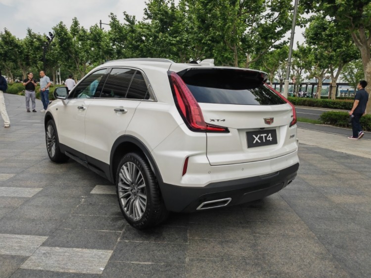 理性的选择 任性的权力 凯迪拉克XT4上市
