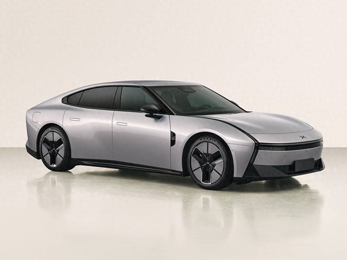 全新小鹏P7申报工信部：冲小米SU7而来，全新造型主打运动性