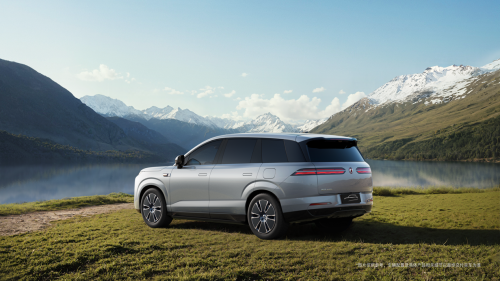 大六座 SUV 市场再掀波澜，腾势 N8L 公告图成热议焦点