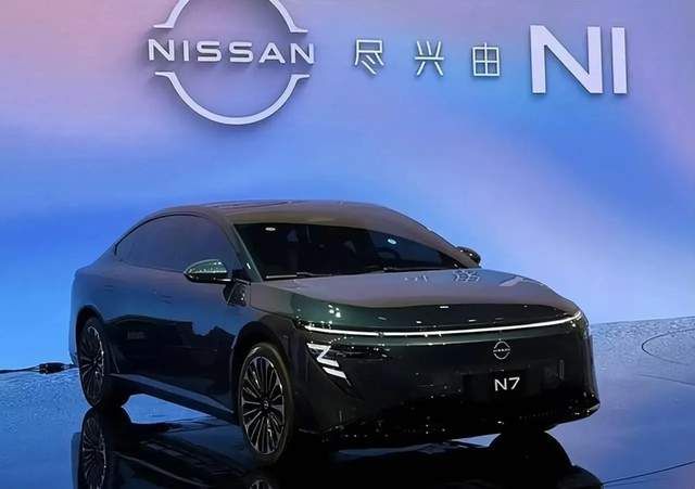 比亚迪这是对魏建军回应了？魏建军前脚刚发声，后脚比亚迪大降价