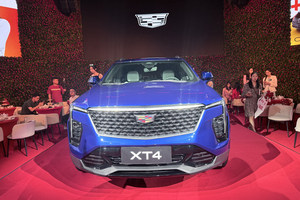 定位中型豪华都会SUV 凯迪拉克XT4全款一口价15.99万-18.99万元