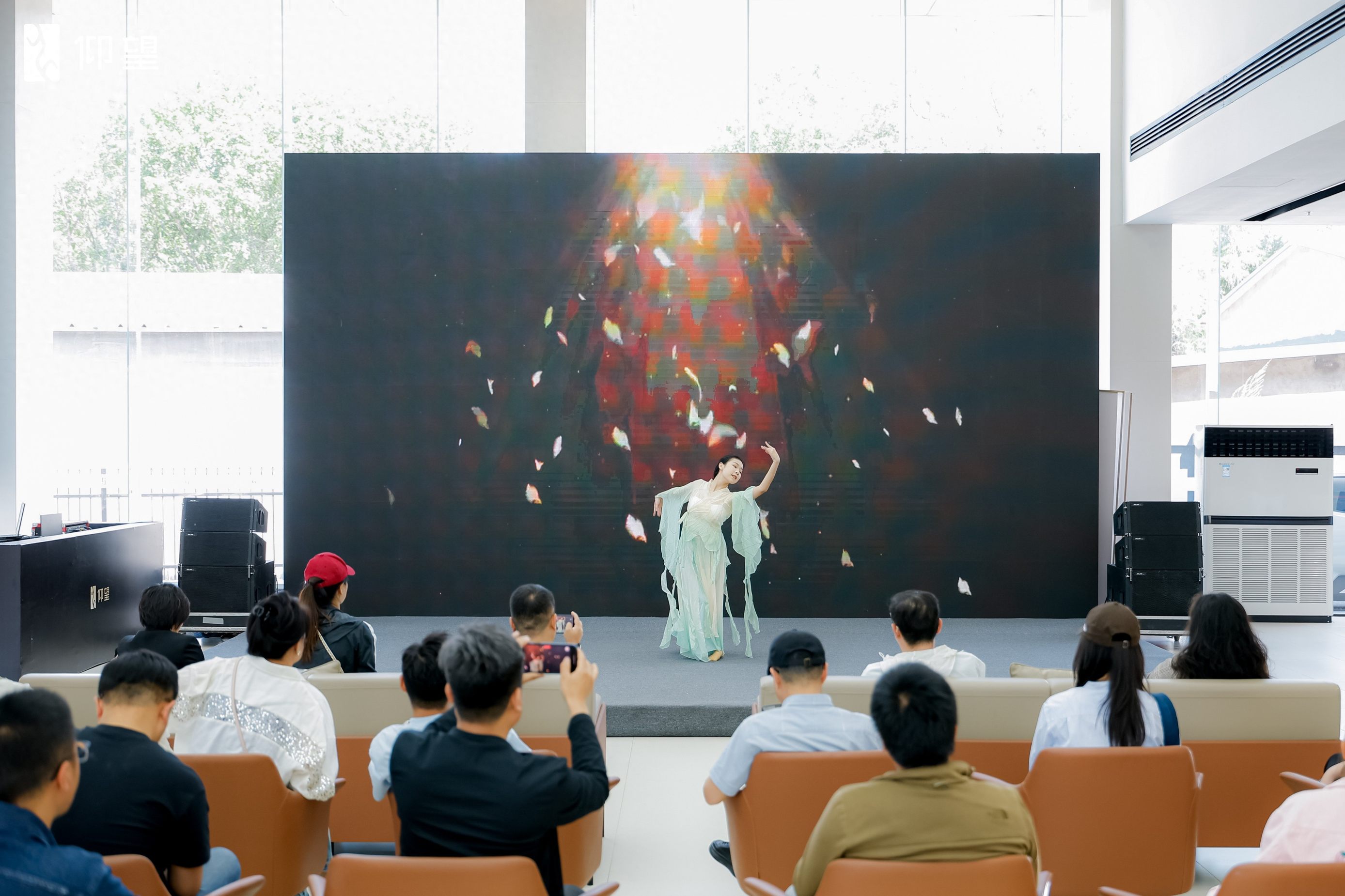 以巅峰技术“稳”入新境——仰望U7全国体验（沈阳站）圆满启幕！