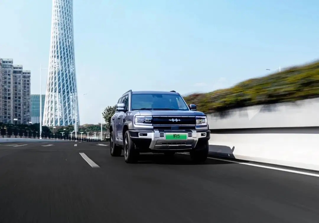 方程豹汽车10万台交付达成：个性新能源，让小众变为主流
