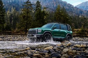 夯实“全场景硬派 SUV”定位，哈弗猛龙燃油版上市
