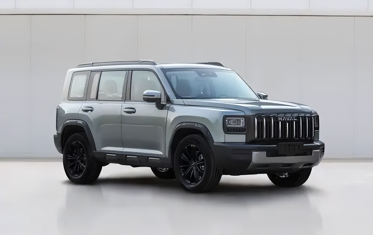 作为15万级的轻硬派SUV：哈弗猛龙燃油版和插混版哪款更好？