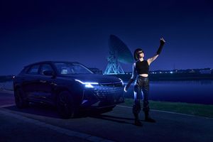 2025款UNI-Z PHEV加推战舰+、超能型 叠加焕新礼及国补后8.69万起