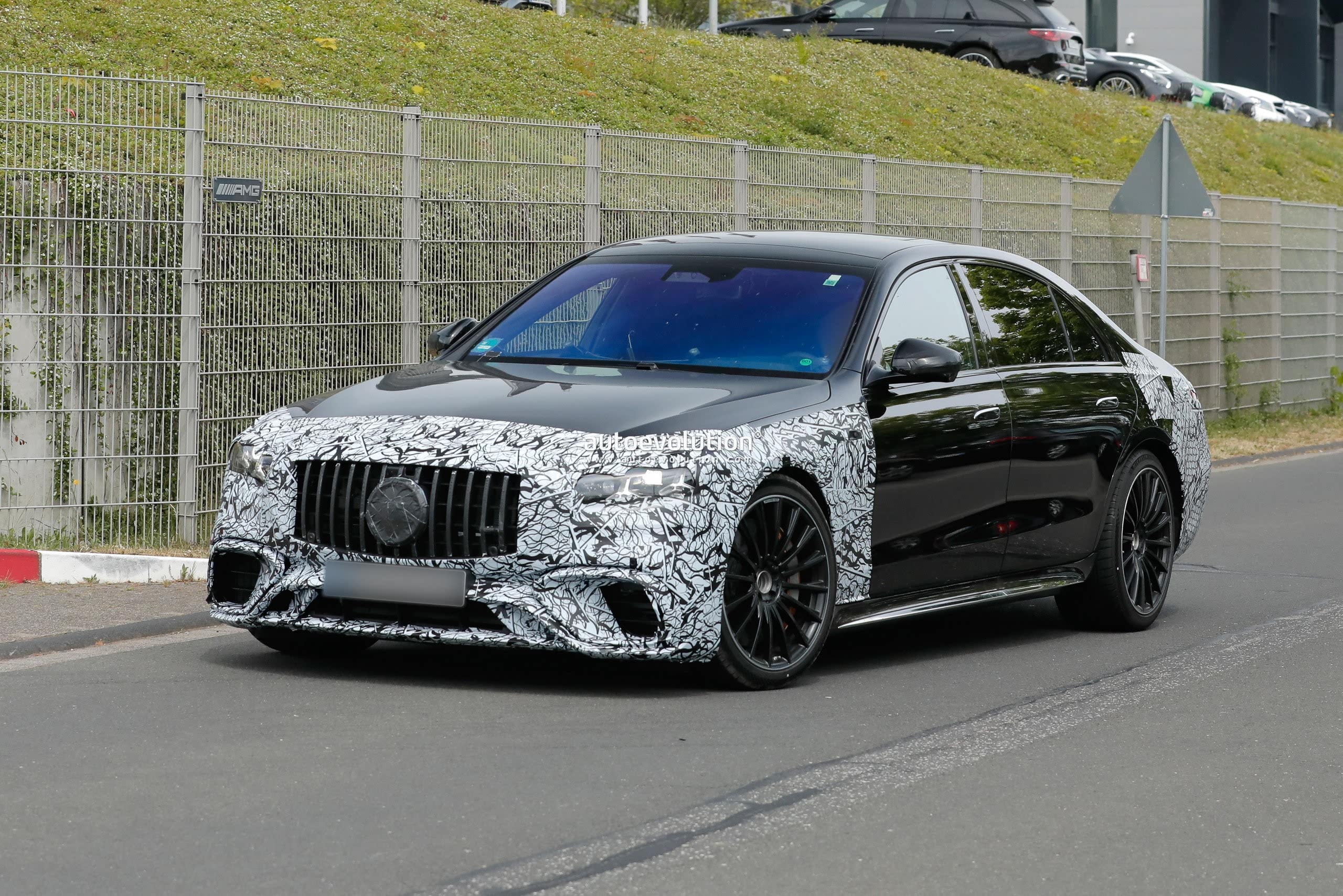 新款AMG S 63 E PERFORMANCE谍照曝光！外观小幅调整