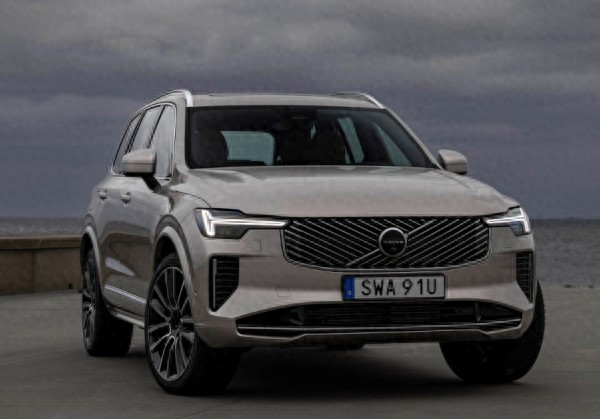 全新沃尔沃XC90，持续热销的秘诀是啥？