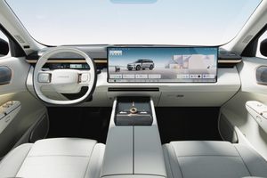 中大型 SUV 都扎堆了，领克 900 凭啥让你放弃理想、问界？