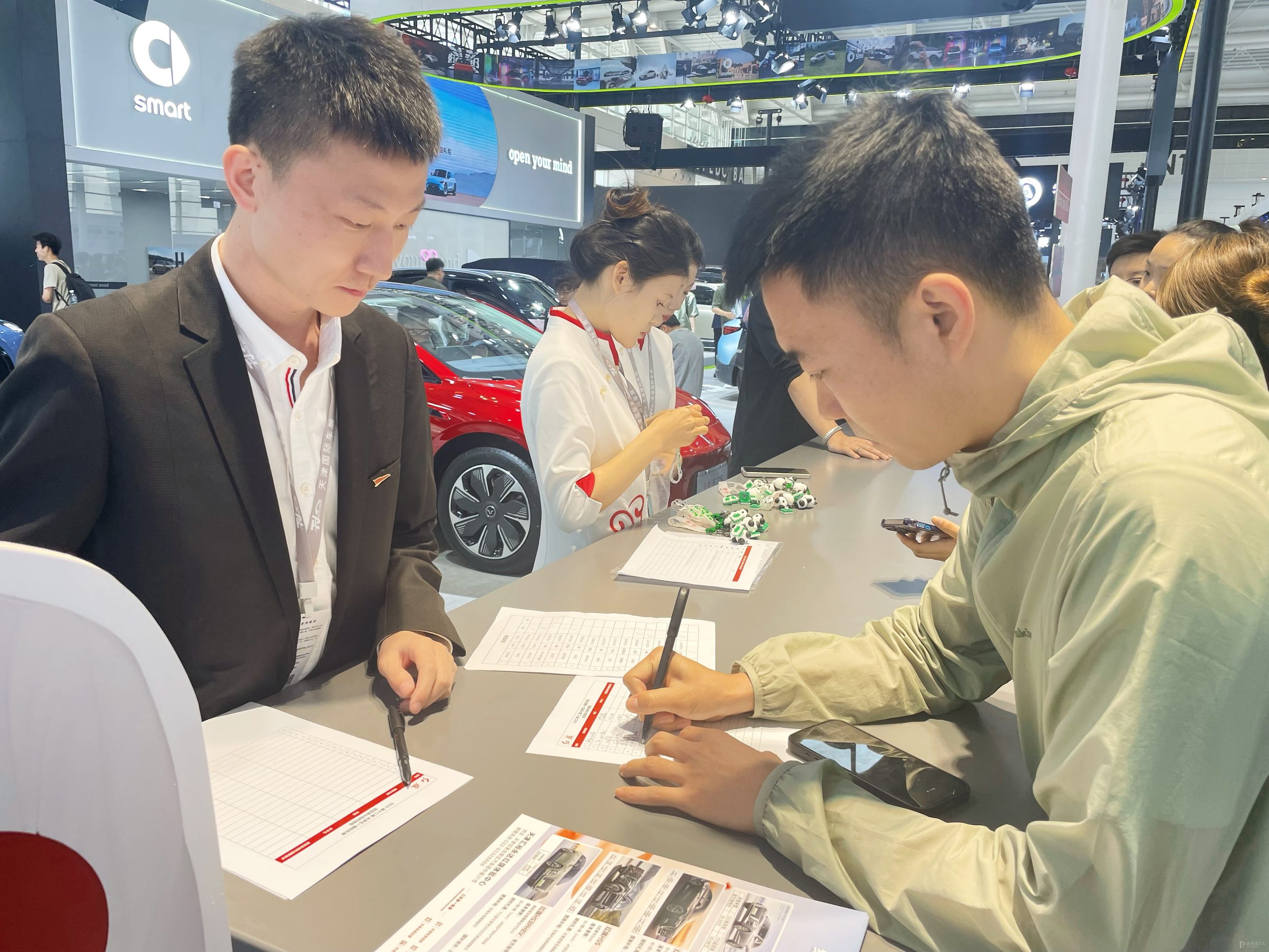 红旗H5 PHEV&红旗天工06天津五一车展隆重上市