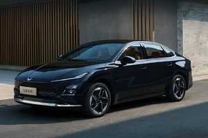 2025款五菱星光限时7.68万元起 新车降价谁来为老车主的权益买单？