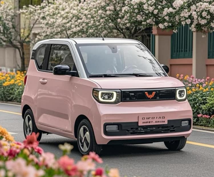 奔腾小马与五菱mini，谁才是你的真香之选？