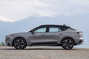 比亚洲龙双擎省油，2.0T混动榨出308马力，油耗3.6L，5.45秒破百