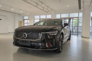 新北欧旗舰轿车 沃尔沃全新S90上市